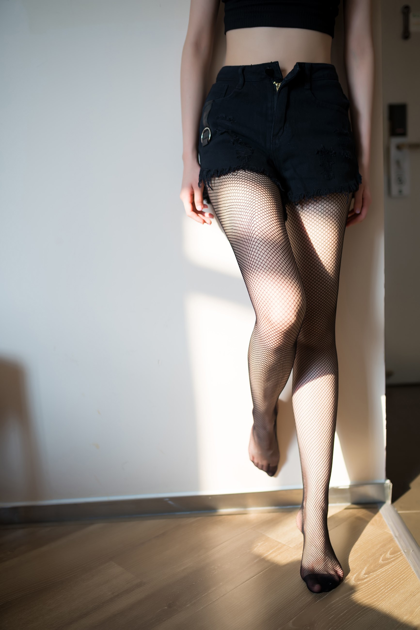 黑料网视点：明星隐私被拍卖，谁在当中牟利？，明星黑料可信吗